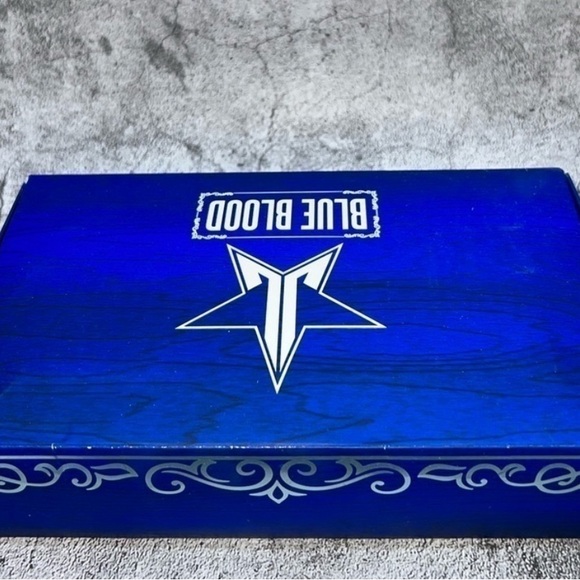 ⭐️ Jeffree ⭐️Star ⭐️ Blue Blood Palette - Picture 6 of 15